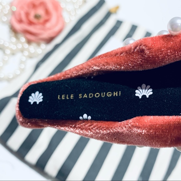 LELE SADOUGHI RASPBERRY PEARL KNOT HEADBAND main image 2